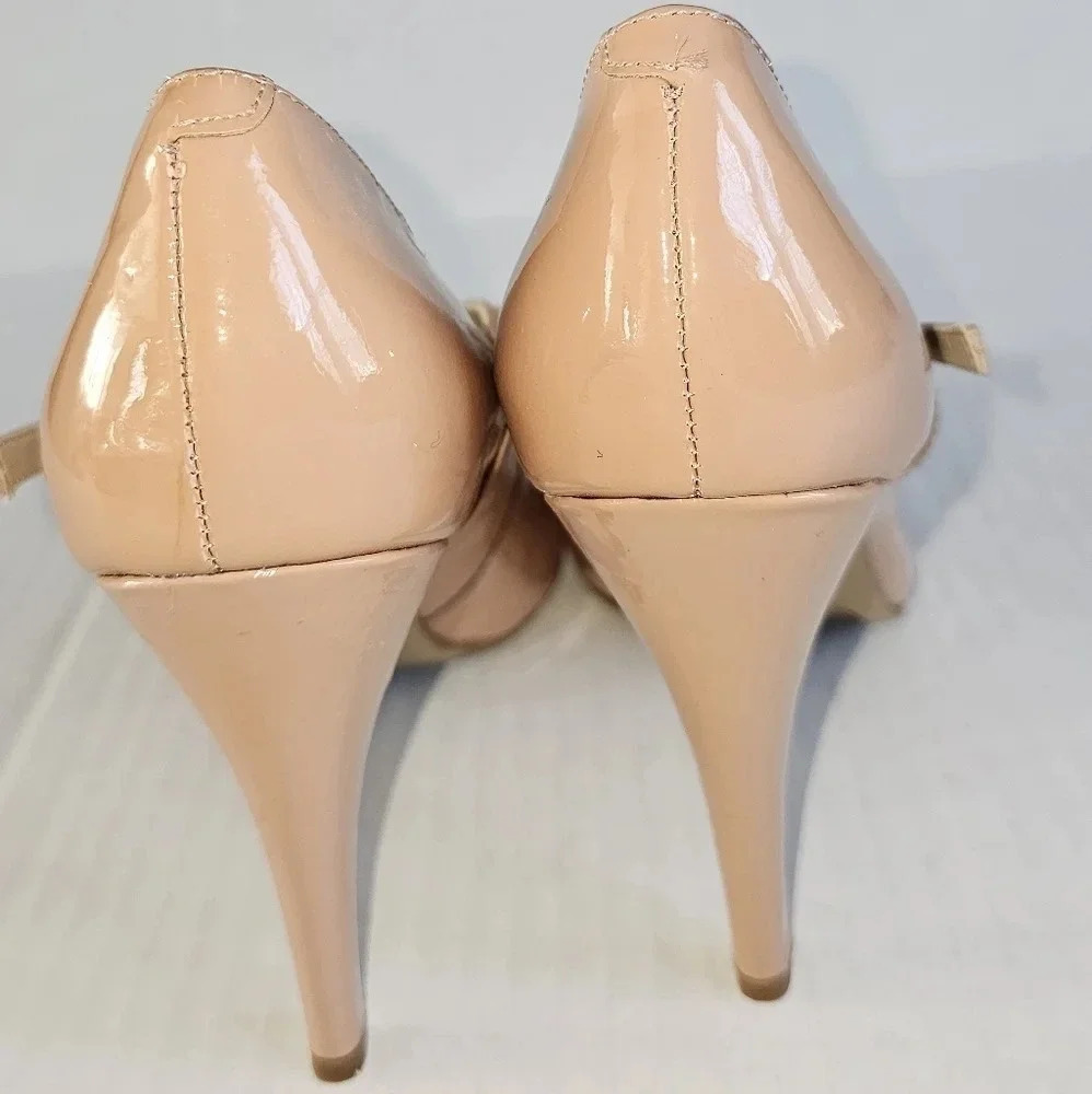 Nine West Patten Leather Pump - Picture 9 of 10